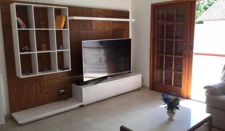 Imagem Casa com 5 Quartos à Venda,  em Jacarepaguá - Rio de Janeiro