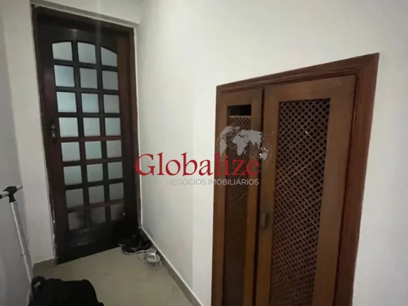 Imagem Casa à venda com 168m², 3 quartos, 1 suíte, churrasqueira, 1 vaga, por R$705.000,00 em Santos