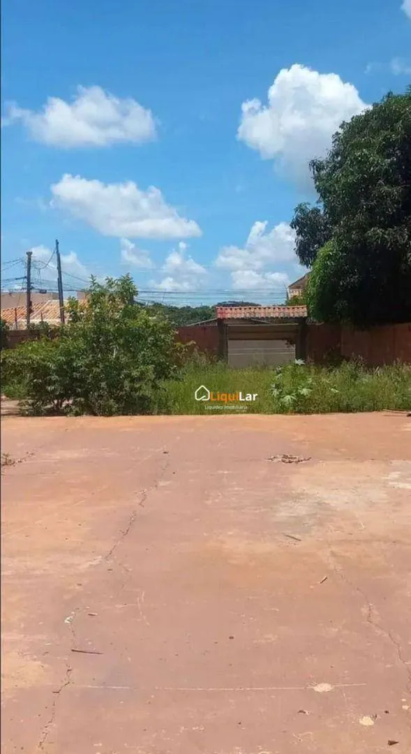 Imagem Terreno de 360 M² no Bairro Samambaia