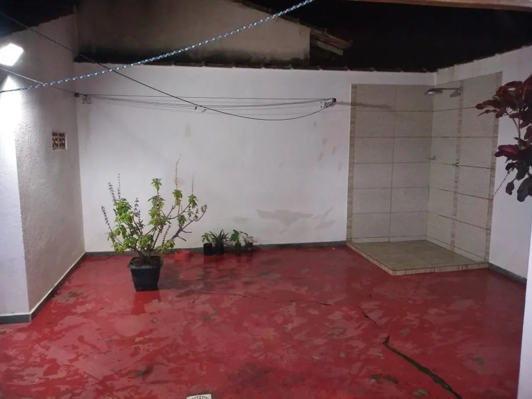 Imagem Casa à venda 3 Quartos, 1 Suite, 3 Vagas, 200M², Parque São Francisco, Guaratinguetá - SP
