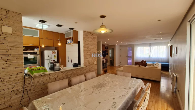 Imagem Vende casa em condomínio fechado na Vila Andrade