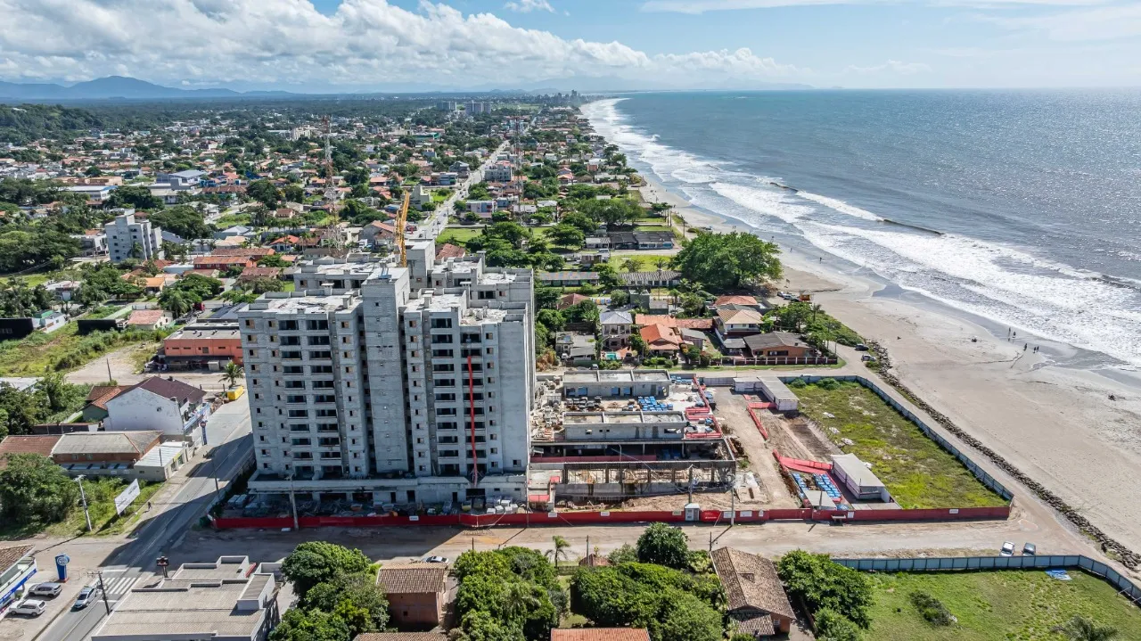 Imagem Sala Comercial em Itapoá: Oportunidade Única!
Loja 06 - Descubra esta sala comercial excepcional e...