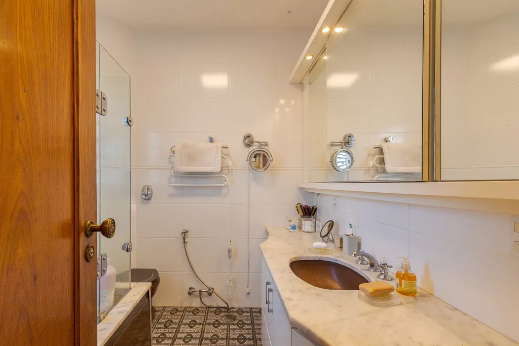 Imagem Casa de Condomínio em Santa Tereza