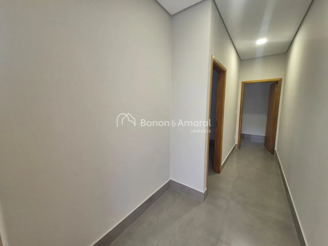 Imagem Casa a venda no Condomínio Jardim dos Lírios - Paulínia, SP