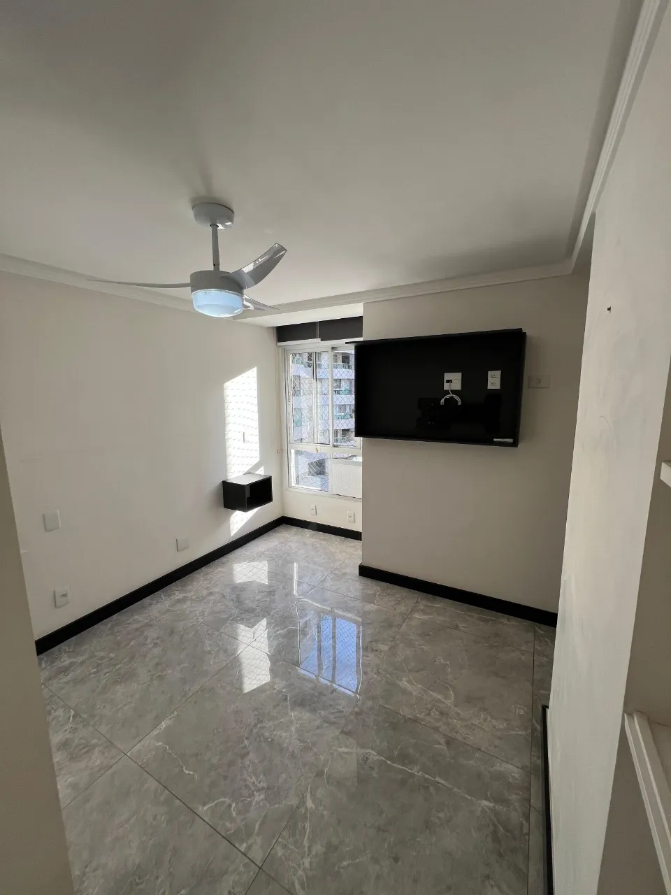 Imagem Apartamento com 4 quartos à venda em Vila Velha
