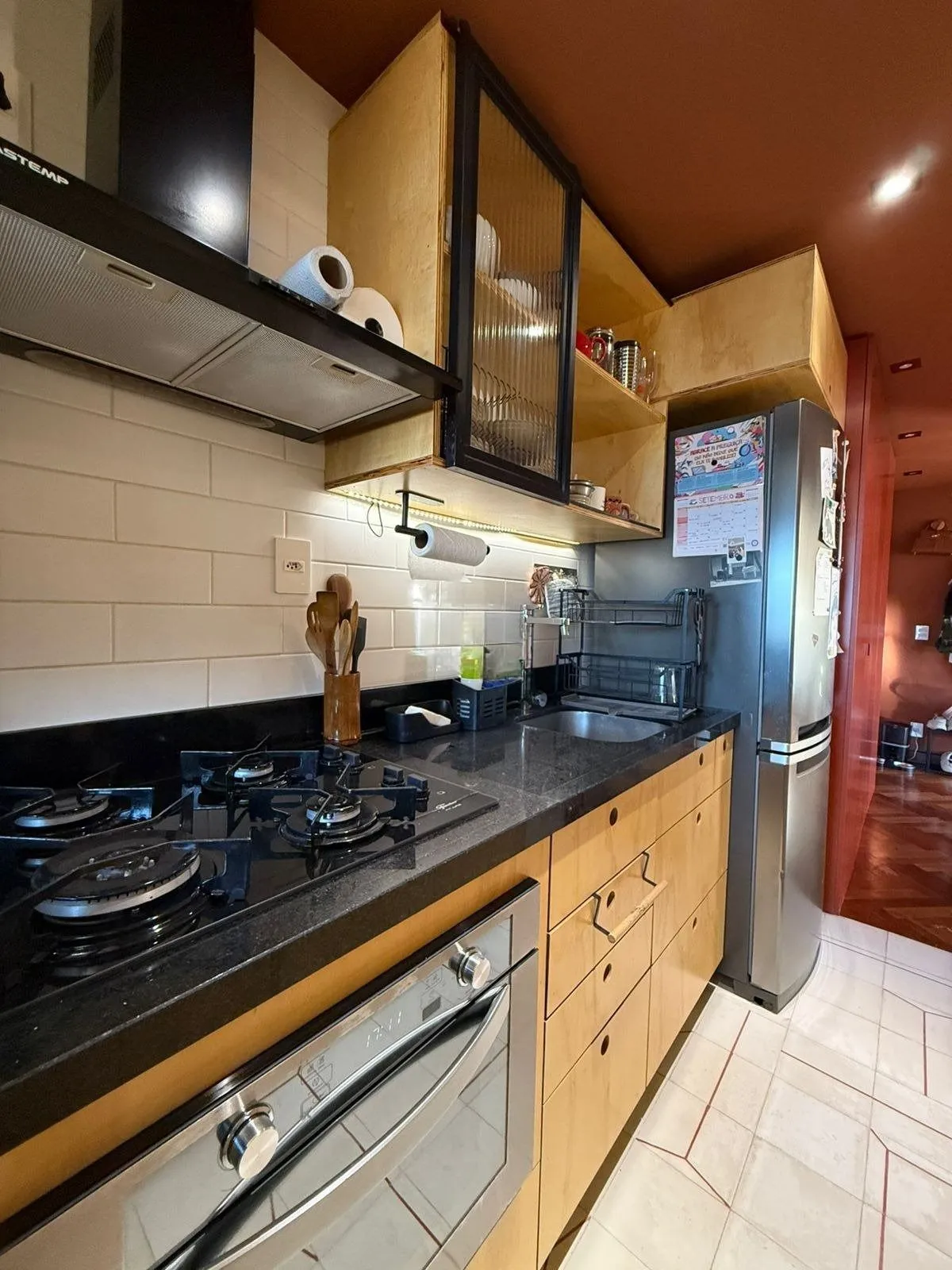 Imagem Apartamento com 2 dormitórios, suíte e churrasqueira.