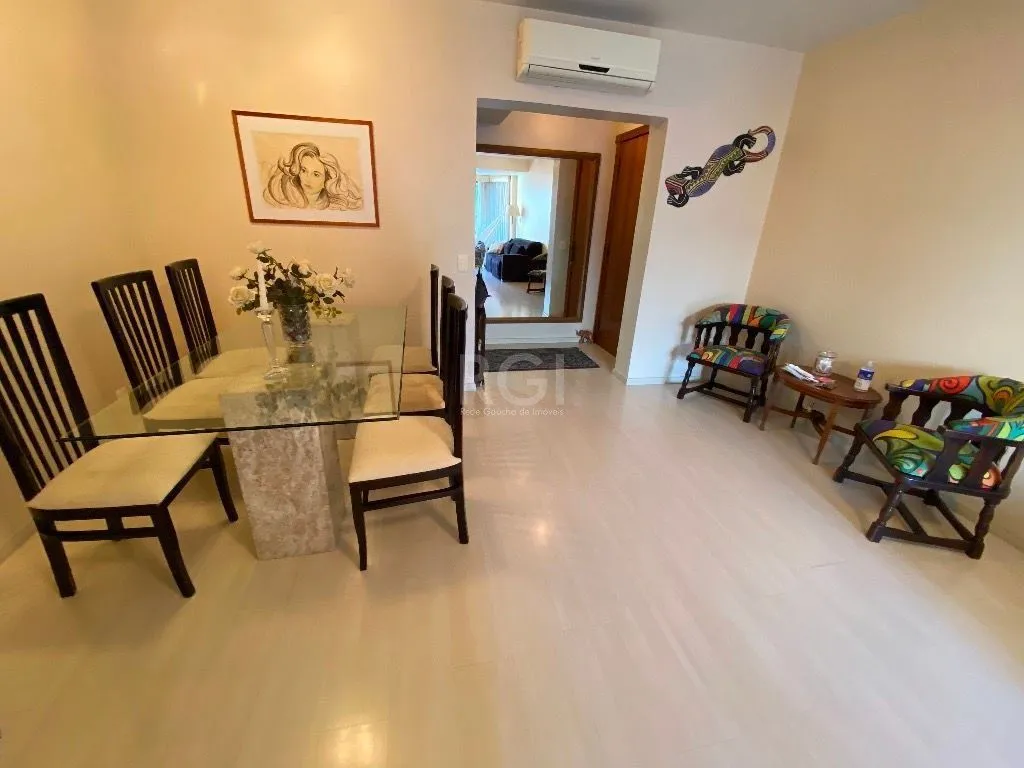 Imagem Apartamento Com 2 dormitórios Para comprar , 129 m² - Petrópolis - Porto Alegre