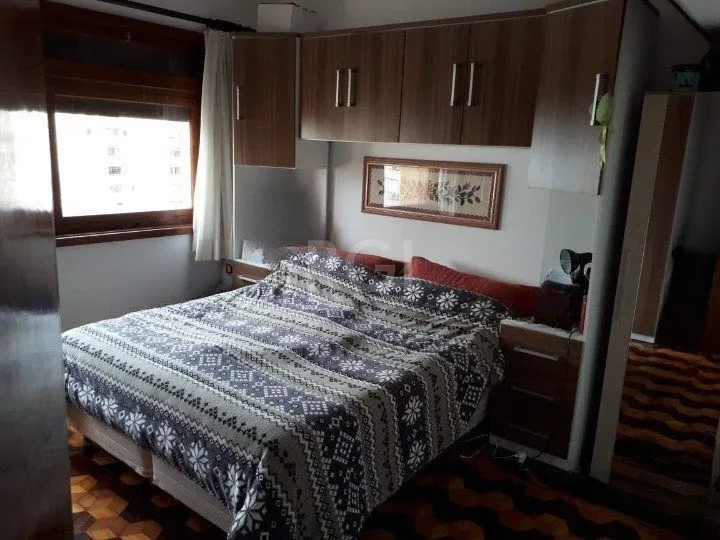 Imagem Apartamento para Venda - 145.56m², 3 dormitórios, 1 vaga - Cidade Baixa