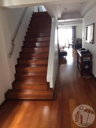 Imagem Apartamento Duplex SEM ELEVADOR com 4 Quartos sendo 1 Suíte