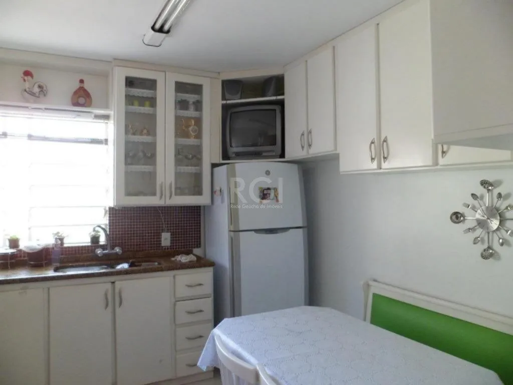 Imagem Casa para Venda - 216m², 4 dormitórios, sendo 1 suites, 8 vagas - Aberta Dos Morros