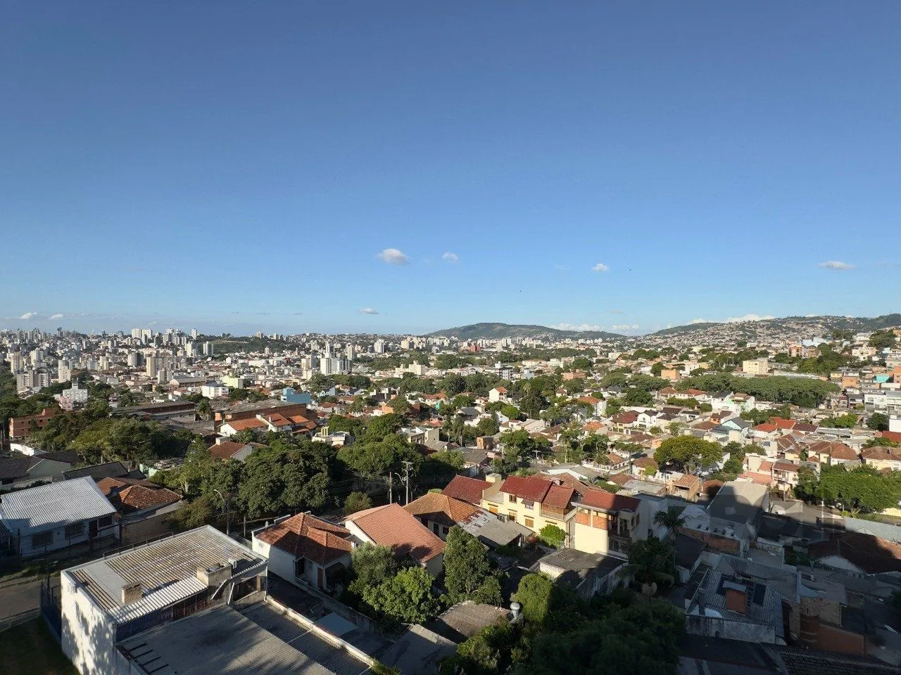 Imagem APARTAMENTO 2 DORMITÓRIOS COM SUÍTE E VAGA DE GARAGEM PRÓXIMO À PUCRS