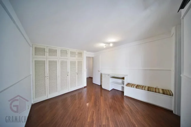 Imagem Apartamento para Alugar | 3 suítes e 3 vagas no Paraíso