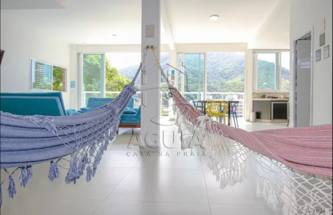 Imagem Lindo sobrado na Praia da Santa Rita em Ubatuba com vista mar!
