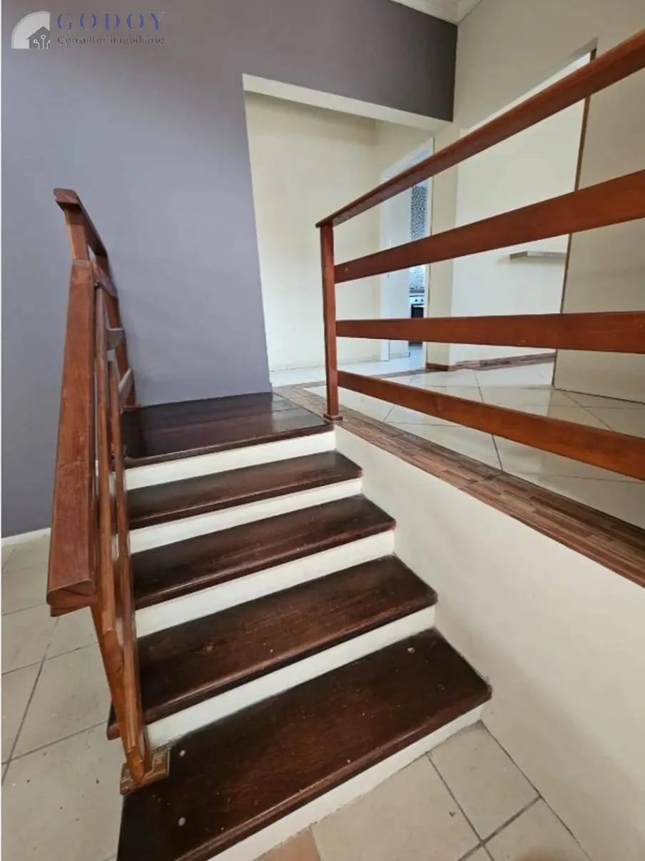 Imagem Excelente oportunidade, casa próximo ao centro da cidade.