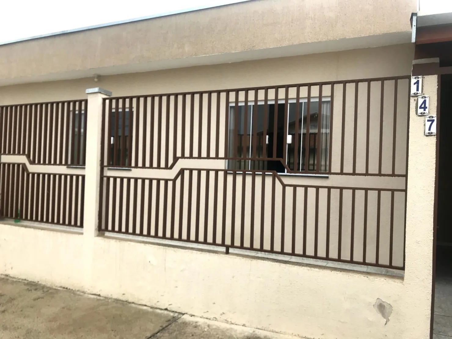Foto do imóvel Casa à venda 3 Quartos, 1 Suite, 2 Vagas, 130M², Água Preta, Pindamonhangaba - SP