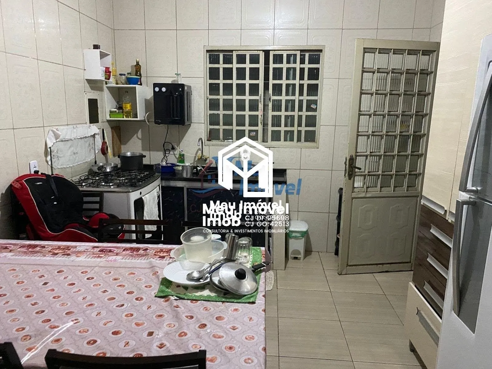 Imagem Casa 5 Quartos 1 Suíte 3 Vagas 300m² Closet Área de Serviço