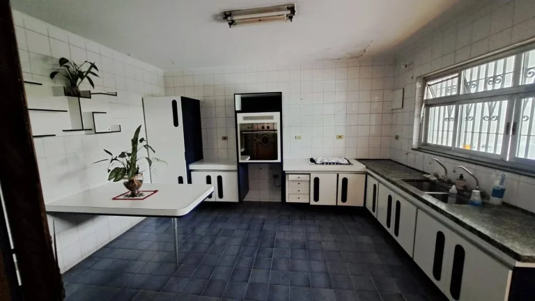 Imagem Sobrado à Venda no Anália Franco| 5 Dormitórios | 2 Suítes