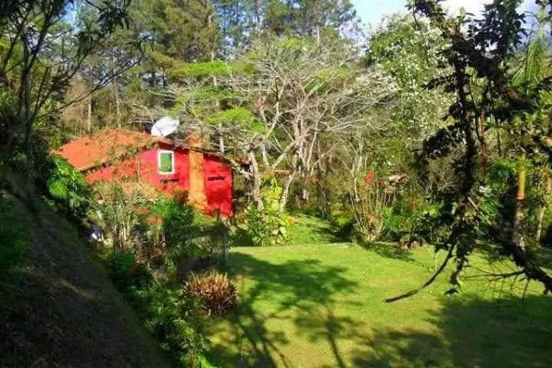 Imagem Sítio para Venda em Teresópolis / RJ no bairro Santa Rita