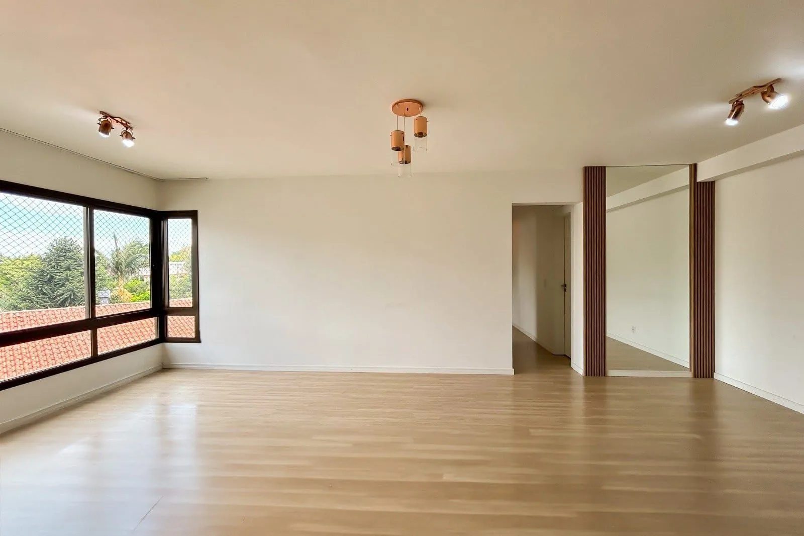 Imagem Apartamento no bairro Ipanema, 3 dormitórios - 1 suíte - 2 vagas
