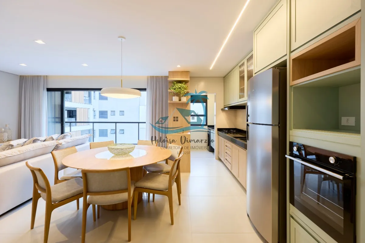 Imagem Apartamento de alto padrão à venda a 70m do mar na Praia da Enseada em Ubatuba