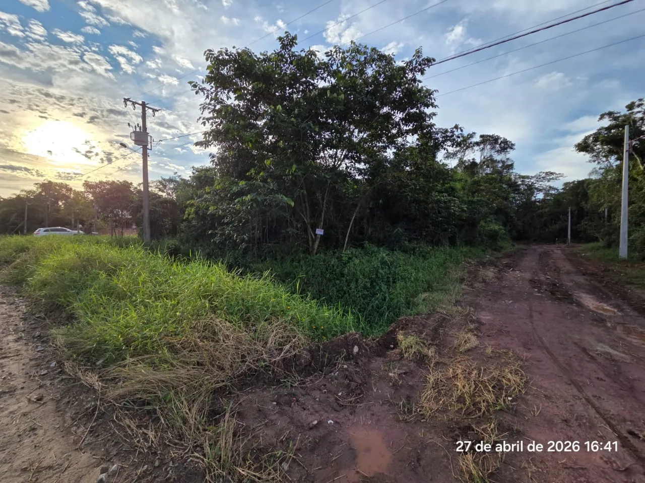 Imagem Terreno localizado na Rua 590 Hercílio Luz, 4 no bairro Cambijú em Itapoá Santa Catarina.
Área t...