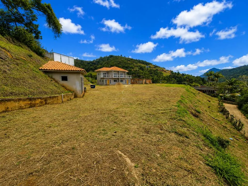 Imagem Casa para Venda em Teresópolis / RJ no bairro Albuquerque