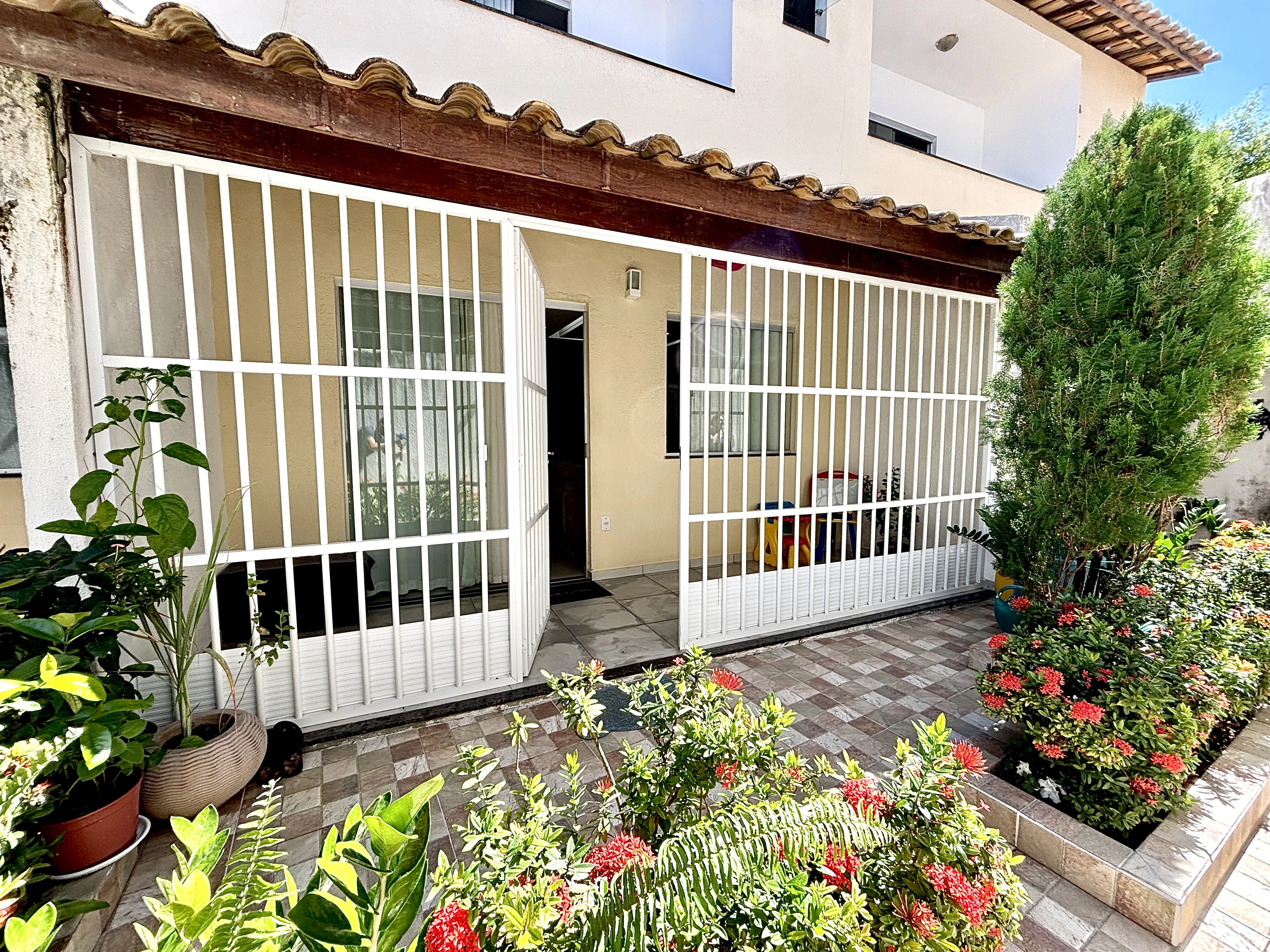 Imagem Casa de Condomínio com 3 Quartos à Venda, 90 metros em Aracuí - Lauro de Freitas