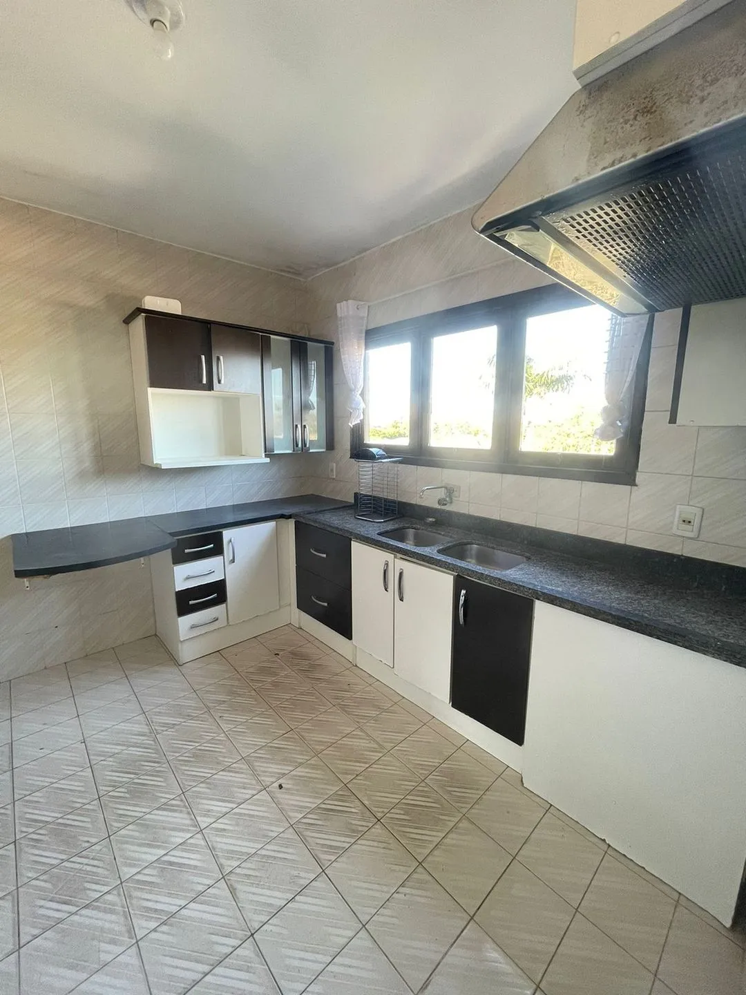 Imagem Apartamento à venda em Torres, Centro, com 3 quartos, 140m2