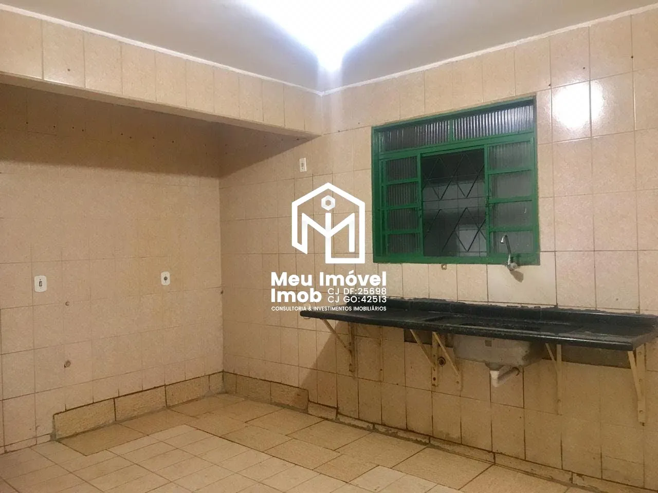 Imagem Casa Sobrado 7 Quartos 2 Suítes 3 Vagas 380m² Samambaia/DF