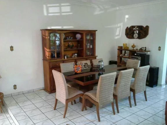 Imagem Casa com 4 dormitórios à venda, 450 m² por R$ 1.955.000,00 - Nirvana - Atibaia/SP