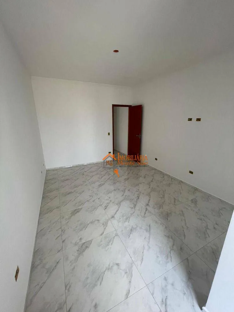 Imagem Sobrado com 3 dormitórios à venda, 105 m² por R$ 720.000,00 - Jardim Santa Cecília - Guarulhos/SP