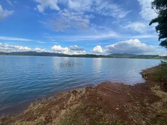 Imagem Chácara Joanópolis Pé na Água 3.000 m²!!