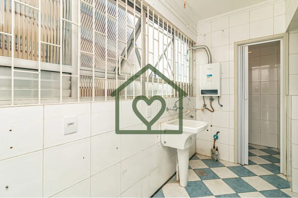 Imagem Apartamento semi mobiliado no Jardim Lindoia em Porto Alegre com 127 m², 3 dormitórios, 1 suíte c...