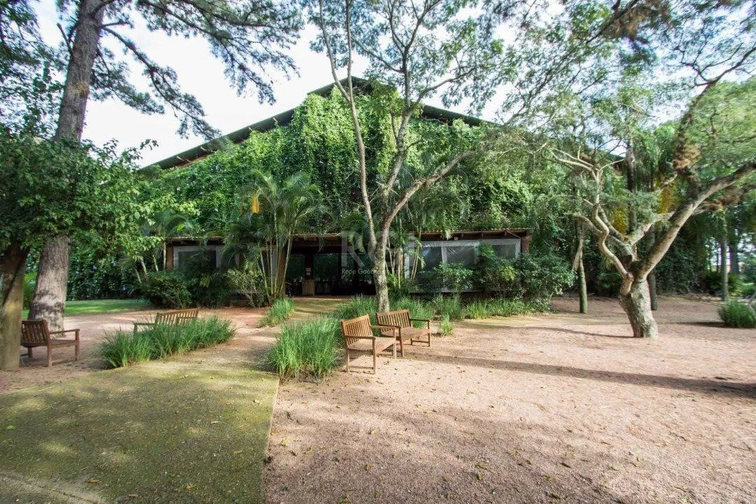 Imagem Terreno plano de 1000m² está localizado no conceituado condomínio Terra Ville
