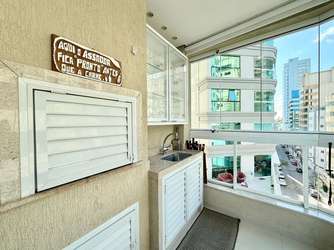 Imagem Apartamento à venda com 150m2 por R$ 1.870.000,00