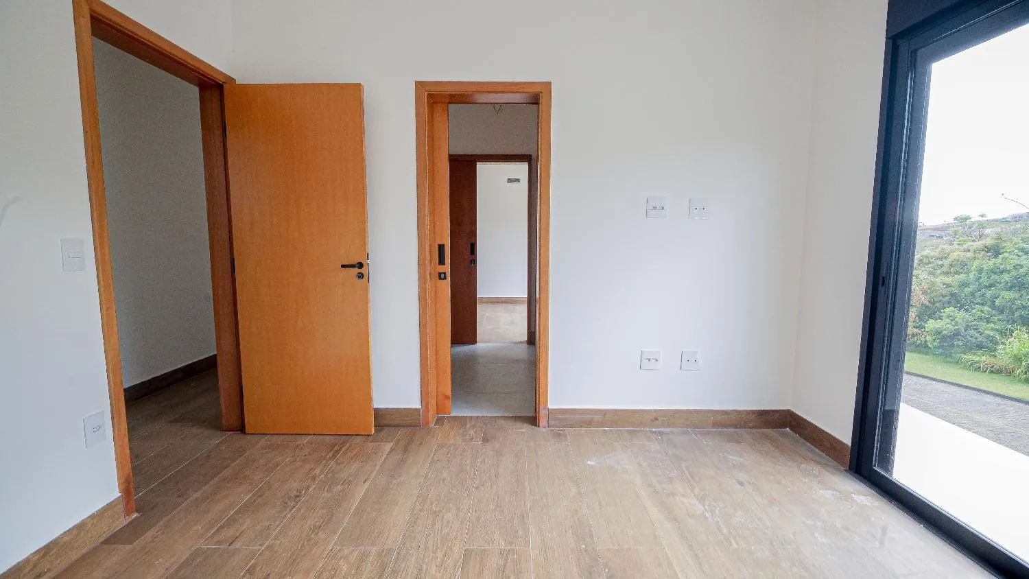 Imagem Casa à venda em condomínio fechado | 3 dormitórios | Piscina | 638 m² de terreno