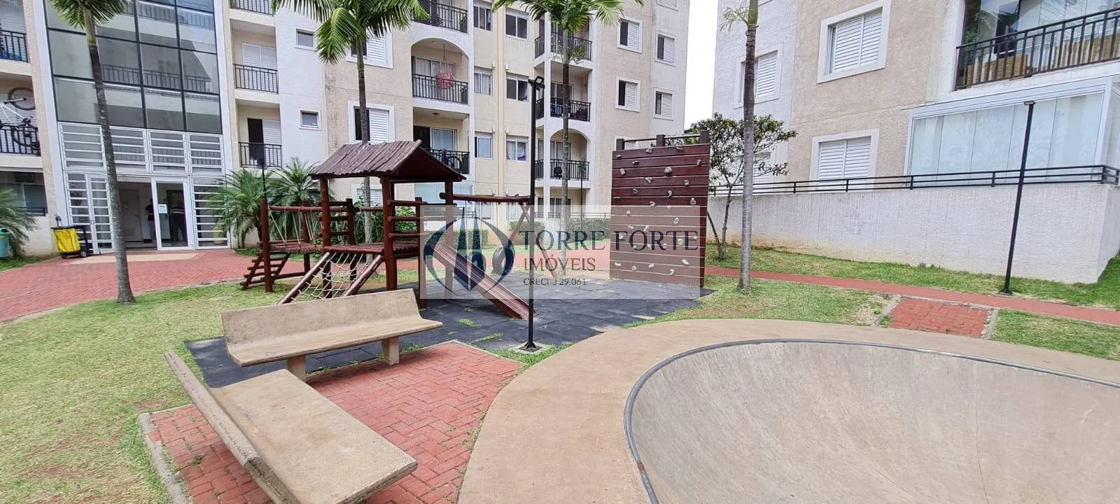Imagem Cobertura Duplex 3 dormitórios1 suíte e 2 vagas Mobiliado Sitio da Figueira