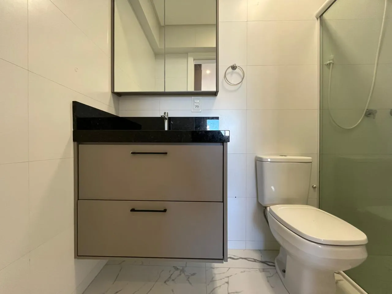 Imagem Apartamento com vista para o mar à venda com 68m2 por R$ 996.600,00