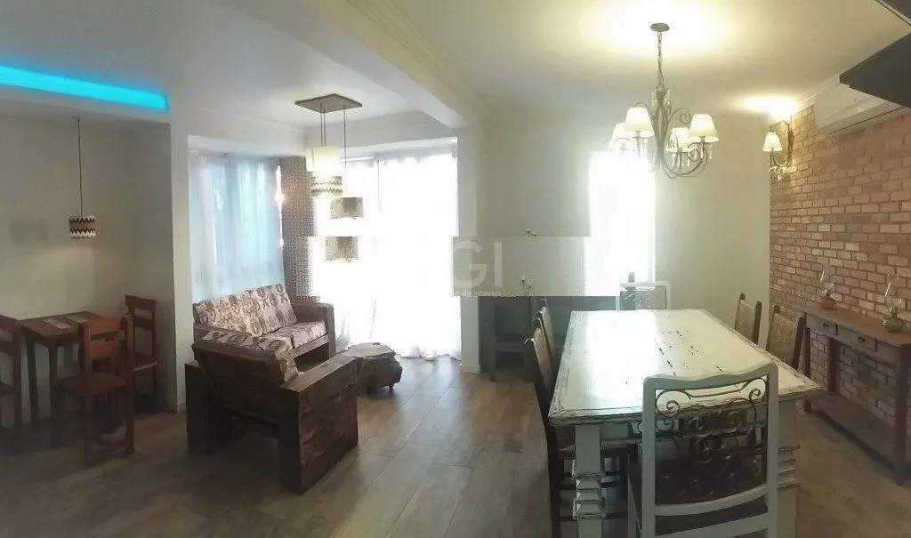 Imagem Casa para Venda - 307m², 3 dormitórios, sendo 3 suites, Ipanema