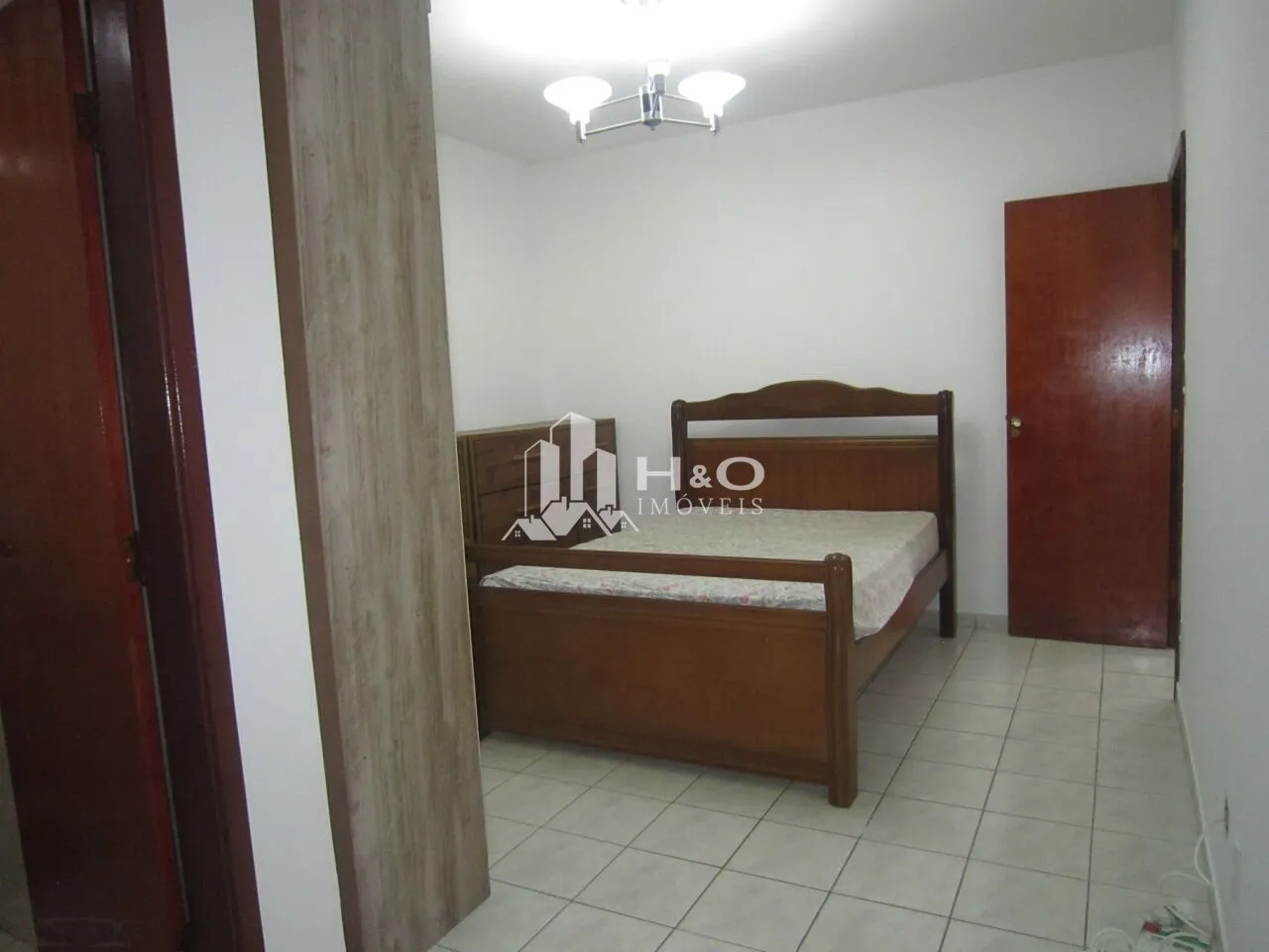 Imagem Apartamento à venda na Praia Grande - Bairro Guilhermina, a apenas 100 metros da praia!