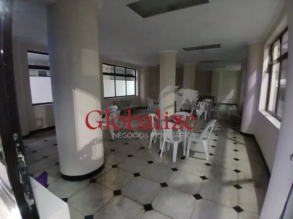 Imagem Belo apartamento em Santos no bairro da Pompéia em prédio na avenida da praia de 1 dormitório à venda por R$ 350.000,00.