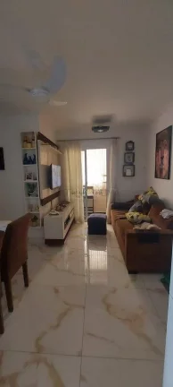 Imagem Apartamento com 3 Quartos e 2 banheiro à Venda, 65 m² por R$ 455.000