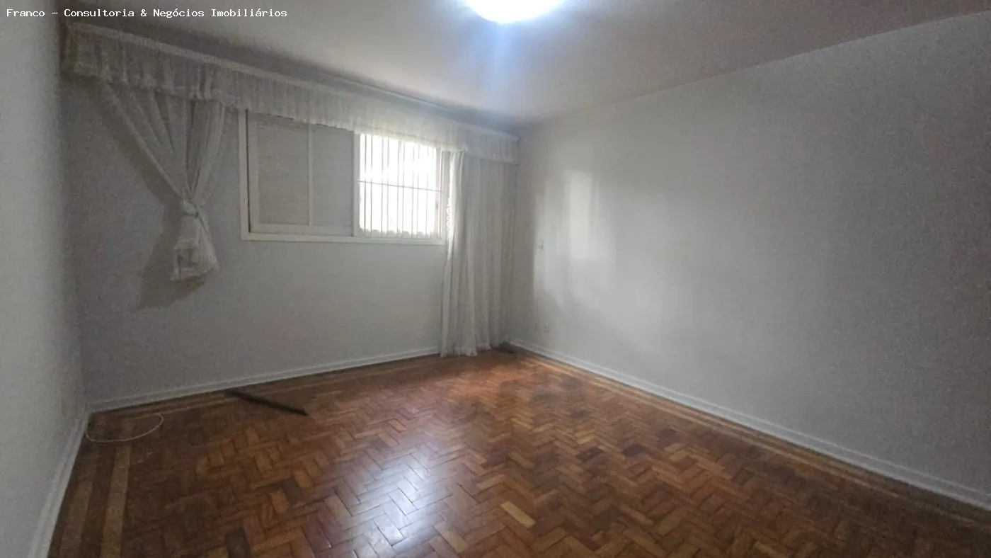 Imagem Casa para Venda em São Paulo, Jardim Londrina, 3 dormitórios, 1 suíte, 3 banheiros, 2 vagas