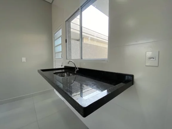 Imagem Casa Nova com 2 Dormitórios no Jardim São Lucas – Oportunidade!