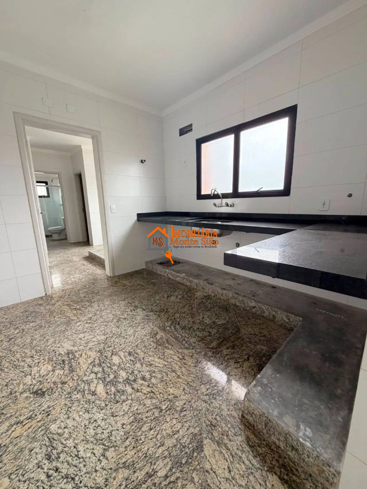 Imagem Apartamento com 4 dormitórios à venda, 274 m² por R$ 2.160.000,00 - Jardim Maia - Guarulhos/SP