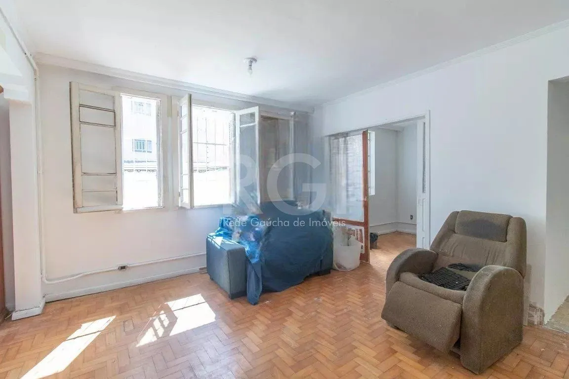 Imagem Vende casa 03 dormitórios, 275,22 m², bairro Azenha/Porto Alegre