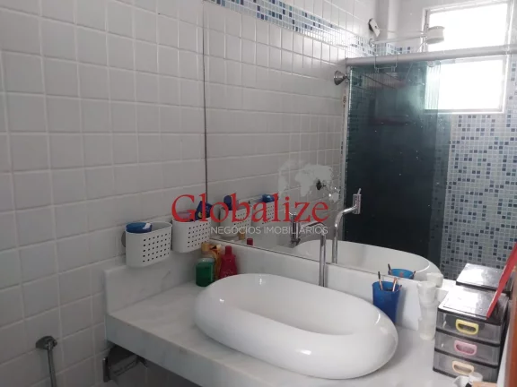 Imagem Apartamento à venda na Ponta da Praia, Santos-SP! Com 3 quartos, 1 suíte, dependência de empregada , 2 banheiros, 1 vaga de garagem e 114m² R$530.000