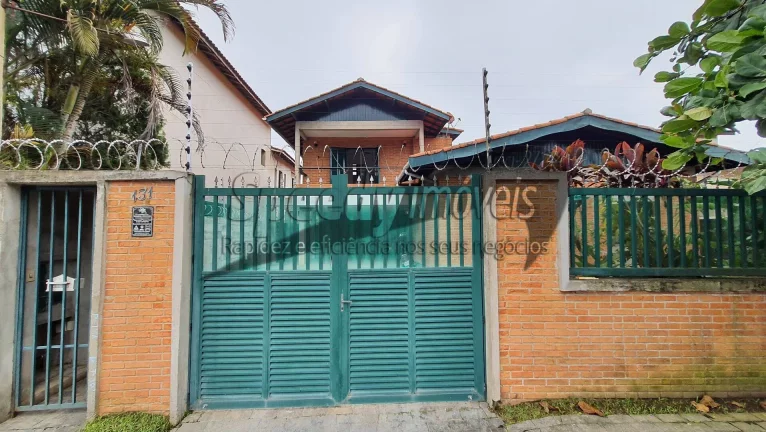 Imagem Sobrado 4 dormitórios no Guarujá, bairro Jardim Vigínia