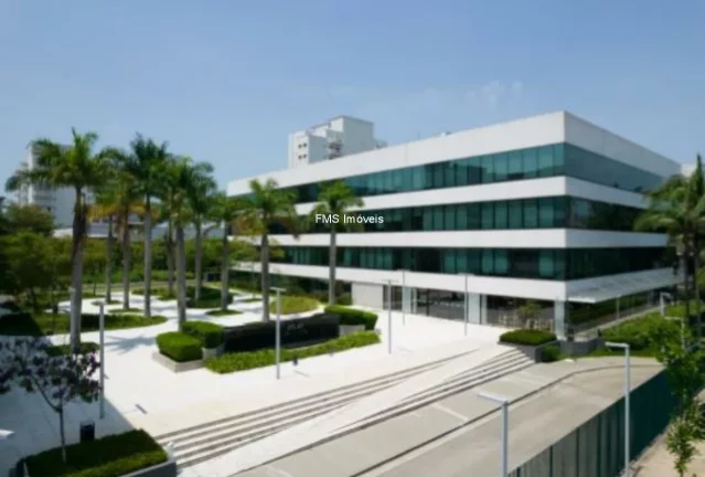 Imagem Conjunto comercial com 682m² para locação na Vila Leopoldina.