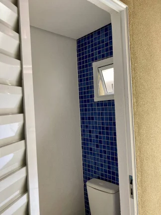 Imagem Sobrado com 3 Dormitórios Sendo 1 Suíte com 3 Dormitórios e 2 Vagas